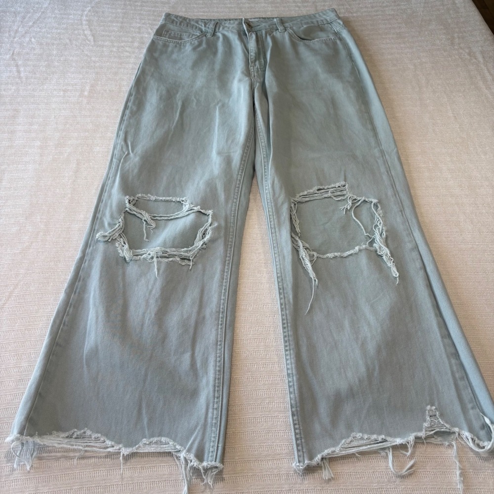 Vervet Los Angeles Wide Leg Distressed Jeans Sage Green 28 V2736CB